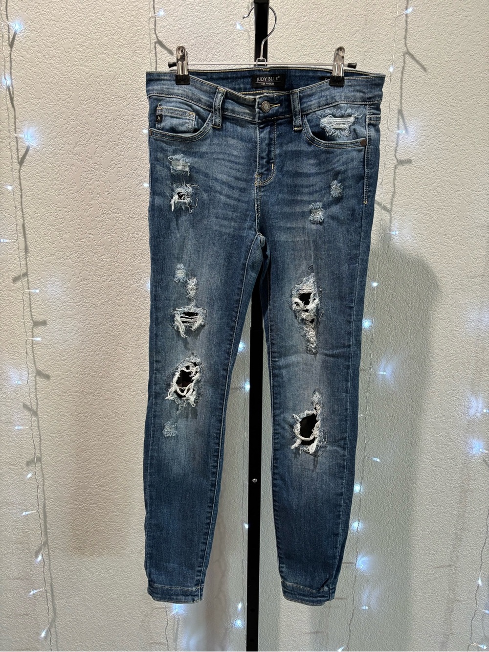 Judy Blue Medium Wash Ripped Skinny Jeans